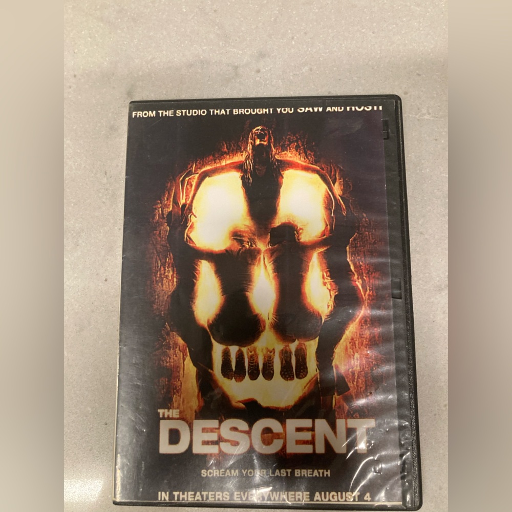 The Descent Movie (DVD) (2005).